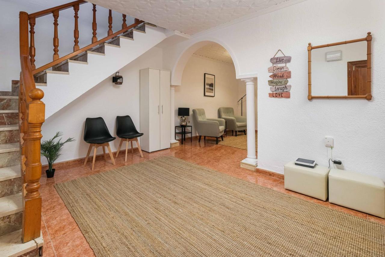 Andalucian House, Few Minutes From The Beach Fuengirola Exterior photo